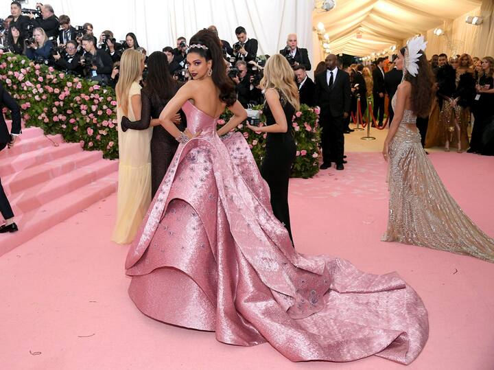 The glamorous Bollywood diva channelled her inner Disney princess on the Pink carpet and stole the limelight[Pic credit: Getty] 
