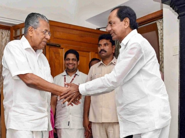 K Chandrashekhar Raomeets Kerala CM Pinarayi Vijayan hints at exploring federal front possibilities KCR’s ‘courtesy call’ on Kerala CM Vijayan ignites speculations over exploring federal front at Centre