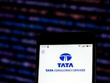 TCS once again becomes India\'s most valued firm; pushes Reliance Industries to second spot