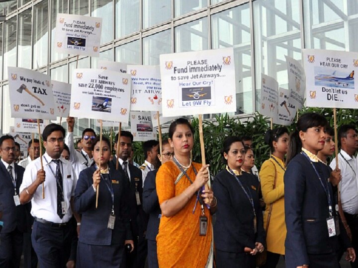 Jet Airways Crisis- EPFO issues notice to cash strapped airline for not remitting employee dues Jet Airways Crisis: EPFO issues notice to cash strapped airline for not remitting employee dues