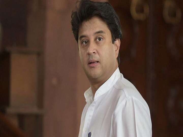 Jyotiraditya Scindia To Meet Sonia Gandhi In New Delhi Today Jyotiraditya Scindia To Meet Sonia Gandhi In New Delhi Today