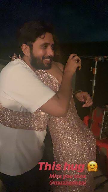 Here's a picture of Hina Khan with 'Kasautii...' director Muzammil Desai. (Photo: Instagram)