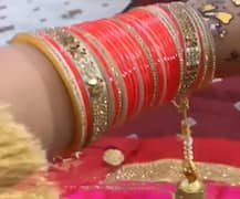 Raanjhana PICS: Hina Khan turns bride, Priyank Sharma sports earrings & a moustache for Arijit Singh\'s romantic single