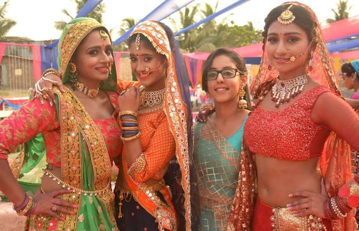 Parul played the role of Swarna aka Naira’s (Shivangi Joshi) mother-in-law in YRKKH. Her performance in the show was appreciated by the fans. 