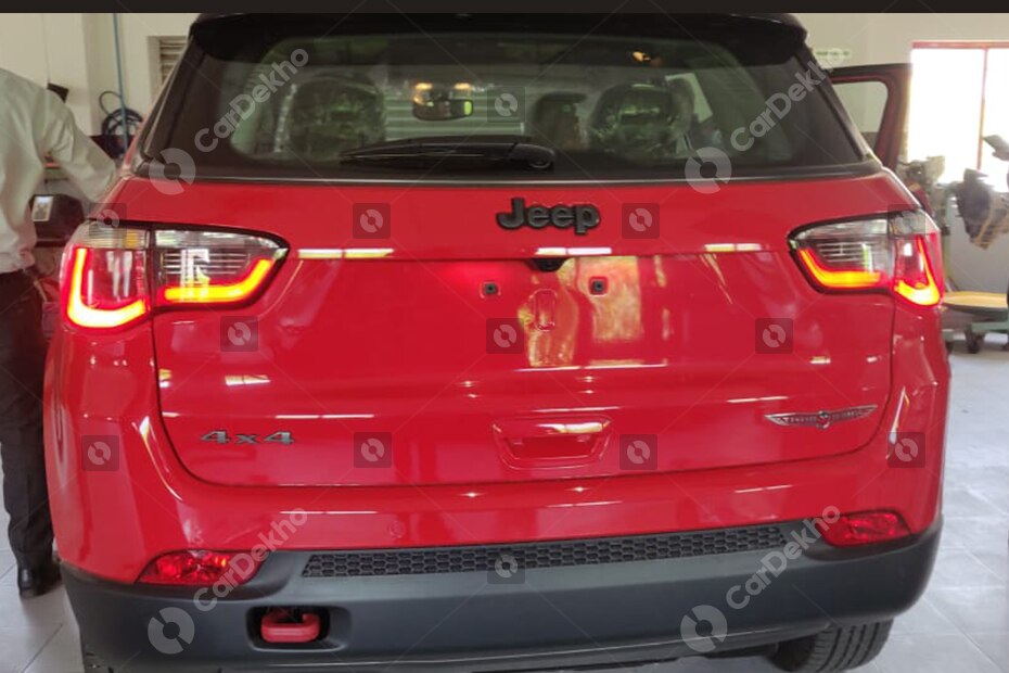 Jeep Compass Trailhawk Exterior & Interior Spied Ahead Of Launch