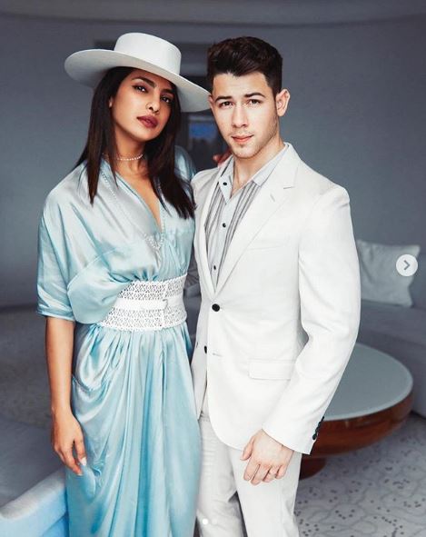 Cannes 2019: Priyanka Chopra reacts to Hina Khan's emotional post, says she is proud of her achievements!