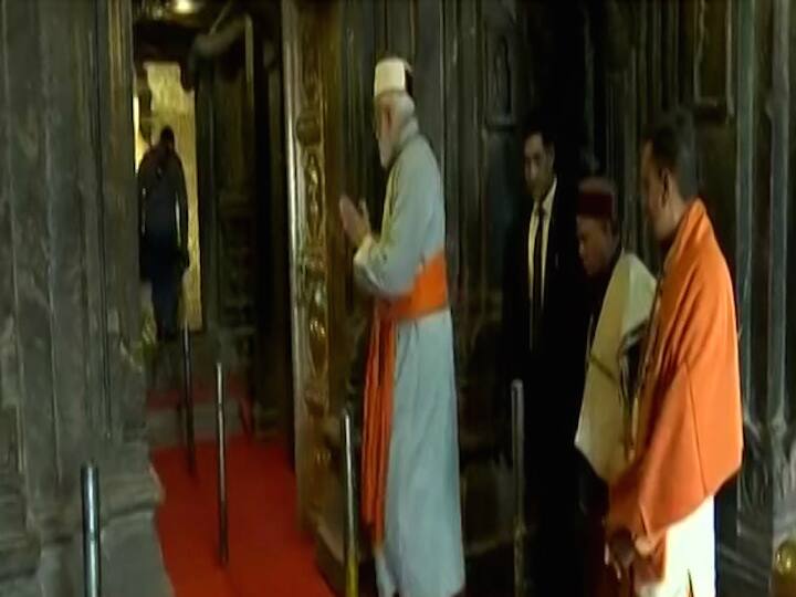 Ahead of Lok Sabha polls result, PM Modi arrives in Kedarnath, offers prayers at Himalayan shrine Ahead of Lok Sabha polls result, PM Modi arrives in Kedarnath, offers prayers at Himalayan shrine