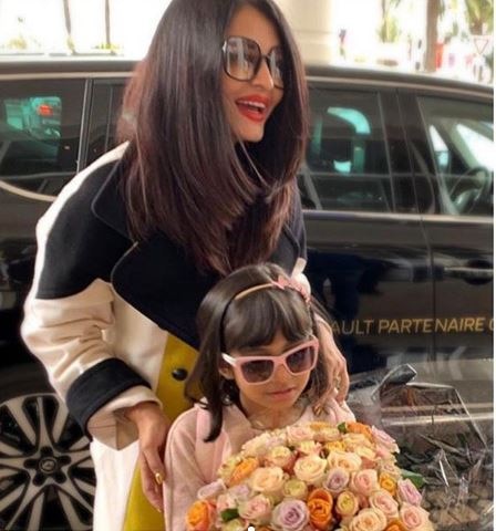 Aishwarya Rai & Daughter Aaradhya Arrive at Cannes!: Photo 2872309