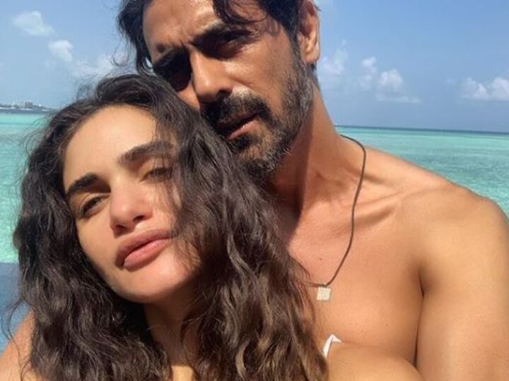 Arjun Rampal & his pregnant girlfriend Gabriella Demetriades enjoy a vacation in Maldives, SEE PICS PICS: Arjun Rampal & his pregnant girlfriend Gabriella Demetriades are soaking up the sun in Maldives