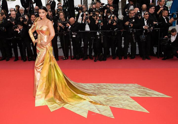 So while look of Aishwarya did you like more?