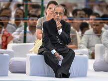 A day after hailing EC, Pranab Mukherjee expresses concerns over EVM tampering