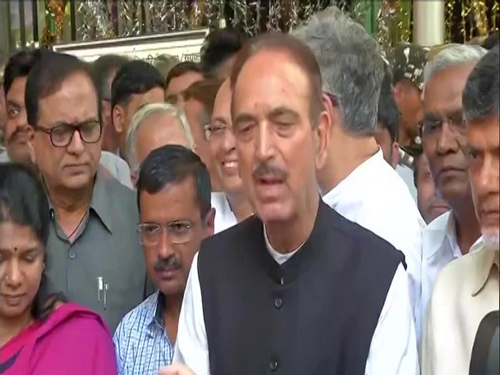 Lok Sabha election results Opposition leaders meet EC, demand verification of VVPAT slips before counting of votes Opposition leaders meet EC, demand verification of VVPAT slips before counting of votes