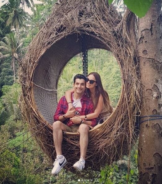 Ssharad Malhotra's wife Ripci shares romantic pictures as they complete one month of marriage!