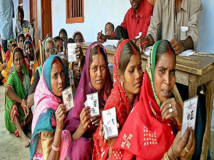 Lok Sabha Elections 2019: Bihar sees high female turnout in polls, 60% women voters came out to exercise their franchise Lok Sabha Elections 2019: Bihar sees high female turnout in polls, 60% women voters came out to exercise their franchise