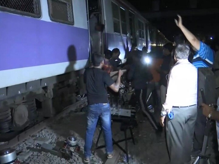  Mumbai: Local train derails at Kurla railway station, services affected Mumbai: Local train derails at Kurla railway station, services affected