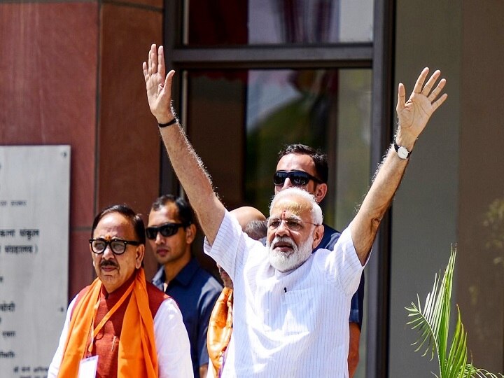 BJP not limited to Hindi heartland states, PM Modi tells BJP workers in Varanasi 'Chemistry has triumphed over poll arithmetic': PM Modi thanks Varanasi voters for resounding win