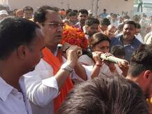 3 suspects held over killing of close aide of newly-elected Amethi MP Smriti Irani