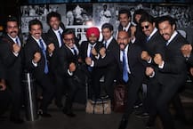 PHOTOS: Ahead of World Cup 2019, Ranveer Singh & his \'83\' team members take off to London for shoot!