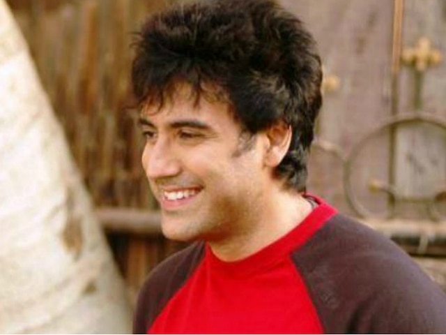 TV actor Karan Oberoi moves HC for bail in rape case Actor Karan Oberoi moves HC for bail in rape case