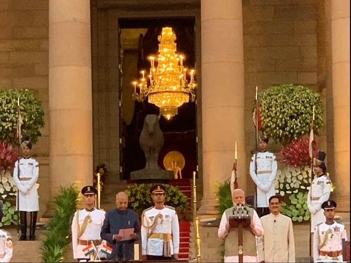 Here is complete list of Cabinet ministers, Ministers of State sworn-in along with Prime Minister Narendra Modi Here is complete list of Cabinet ministers, Ministers of State sworn-in along with Prime Minister Narendra Modi