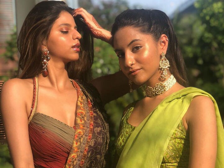 Shah Rukh Khan's daughter Suhana Khan in a sari at her cousin's wedding in Kolkata! IN PICS: Shah Rukh Khan's daughter Suhana looks DROP-DEAD-GORGEOUS in a sari at her cousin's wedding in Kolkata!