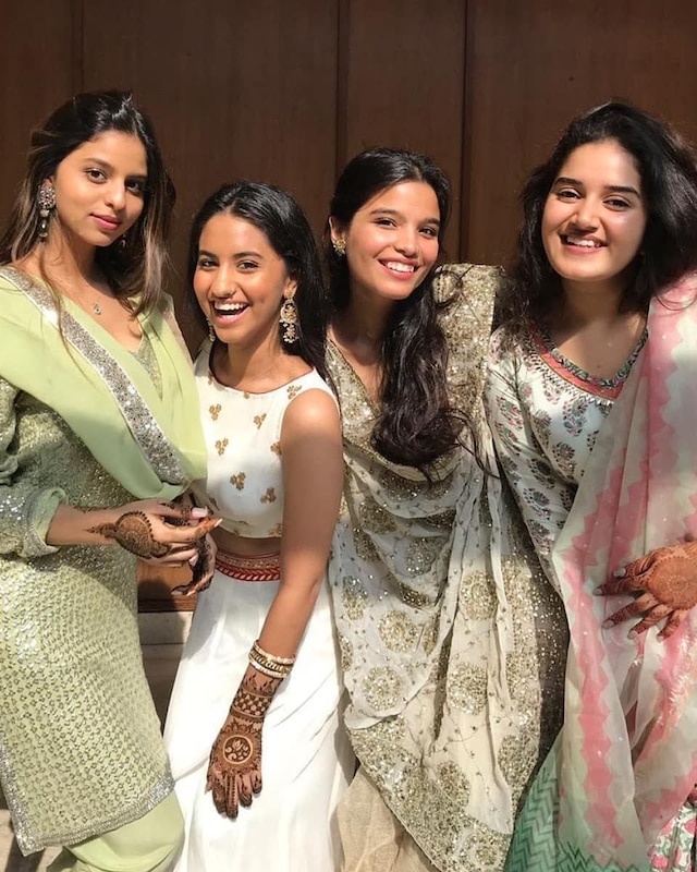 PICS: Aryan & Abram Khan Celebrated Raksha Bandhan 2019 With Cousin Sister Alia Chhiba While Suhana Is In France!
