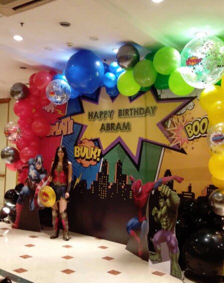 The few pictures from his Avengers-themed party held at Taj Lands End in Mumbai surfaced earlier that were shared by the events management company and now the family shows up at the cake cutting ceremony