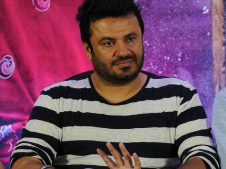 #MeToo- Vikas Bahl gets clean chit in sexual harassment case, To get credits as director in Hrithik Roshan 'Super 30' Vikas Bahl gets clean chit in sexual harassment case; To get credits as director in 'Super 30'