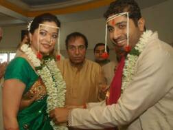 Court orders TV actress Arzoo Govitrikar's 'abusive' husband to not enter their Worli house!