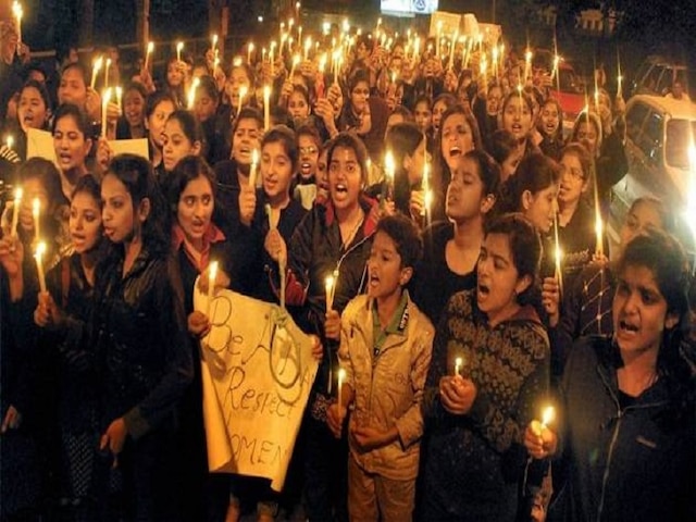 Aligarh murder: Forensic report to clear if 2.5 yr-old was raped; Protesters demand justice Aligarh murder: Forensic report to clear if 2.5 yr-old underwent rape, Protesters demand justice