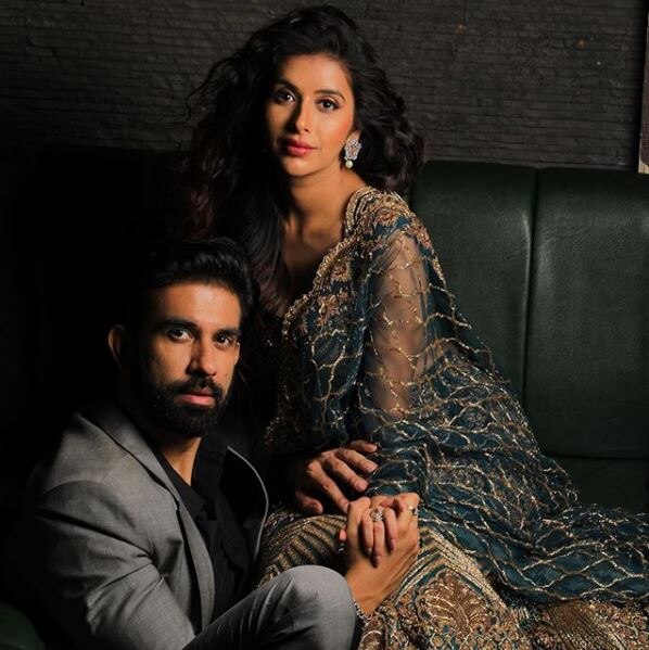 Charu Asopa & hubby Rajeev Sen share pics from their court marriage on social media!