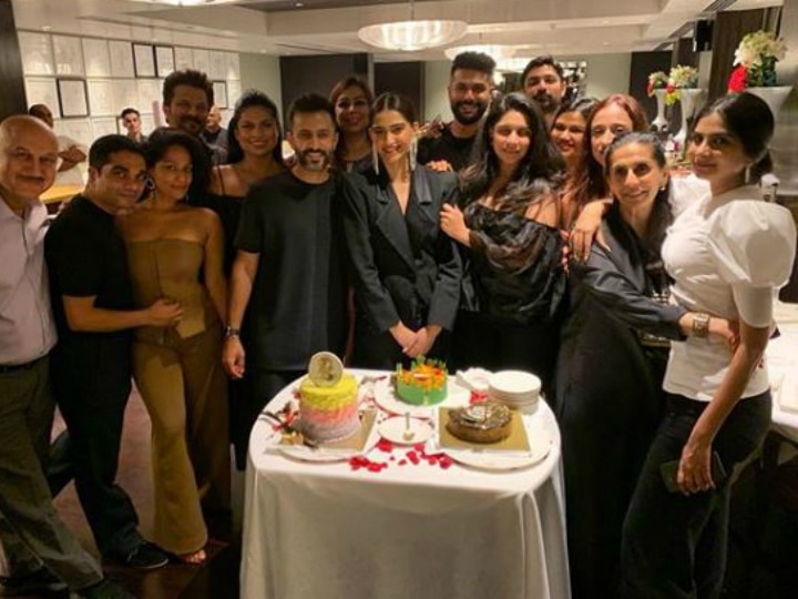 Sonam Kapoor rings in 34th birthday with hubby Anand Ahuja, family and friends! SEE PICS & VIDEOS! PICS-VIDEOS: Sonam Kapoor celebrates 34th birthday with her hubby Anand Ahuja, family and friends!