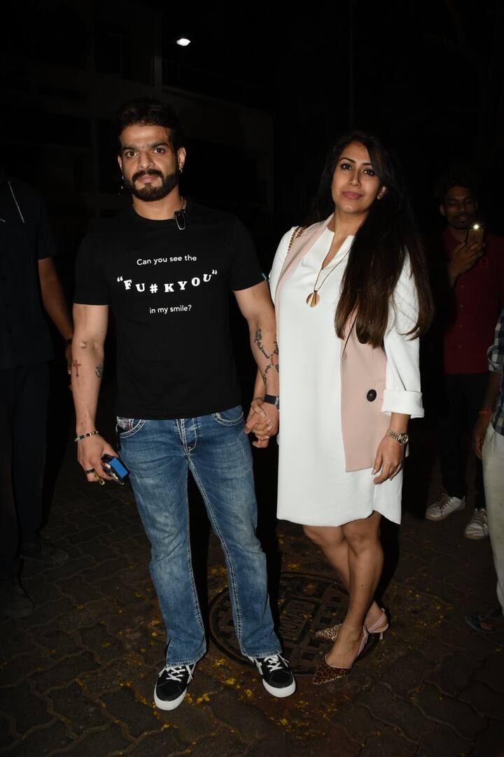 'Yeh Hai Mohabbatein' lead star Karan Patel attended Ekta Kapoor's 44th birthday bash with actress-wife Ankita Bhargava. (Photo: Manav Manglani)