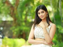 Digangana Suryavanshi’s inbox gets over flooded with fans’ messages after \'Hippi\'