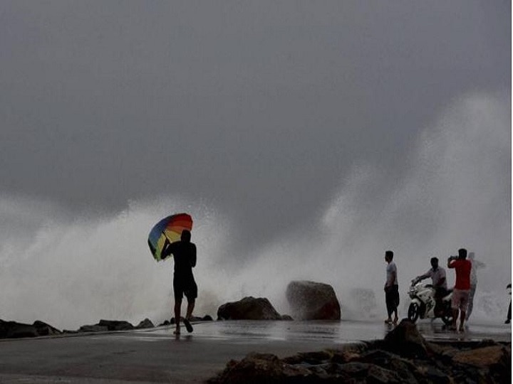 Deep depression in Arabian Sea intensifies, cyclone 'Vayu' may hit Gujarat coast Thursday: IMD Deep depression in Arabian Sea intensifies, cyclone 'Vayu' may hit Gujarat coast Thursday: IMD