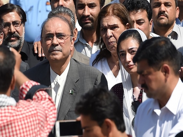 Pakistan: Accountability court sends Asif Ali Zardari on 10-day physical remand Pakistan, Accountability court sends Asif Ali Zardari on 10-day physical remand