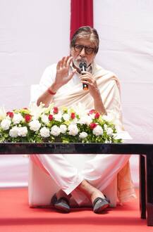 Amitabh Bachchan pays off loan of 2,100 farmers from Bihar, Donates amount at hands of Abhishek & Shweta at Jalsa.. View PICS!