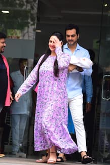 IN PICS: Esha Deol, hubby Bharat Takhtani take their NEWBORN BABY GIRL home, three days after birth!