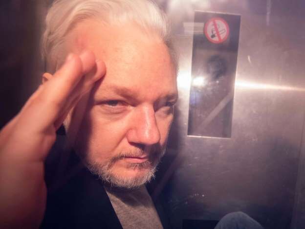 UK Home Secretary signs US extradition order for Julian Assange UK Home Secretary signs US extradition order for Assange