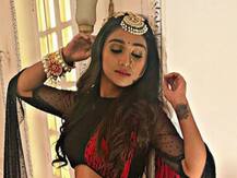 \'Yeh Rishta Kya Kehlata Hai\' actress Mohena Kumari Singh pens emotional note as she bids goodbye to the show!