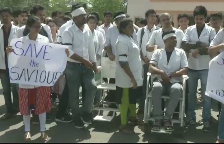 In WB, services have been affected over the past three days in emergency wards, outpatient facilities and pathological units of many state-run medical colleges and hospitals and a large number of private medical facilities in the state due to the strike by the doctors who are protesting after two of their colleagues were attacked and seriously injured at the NRS Medical College and Hospital here by a mob following the death of a patient. ANI IMAGE