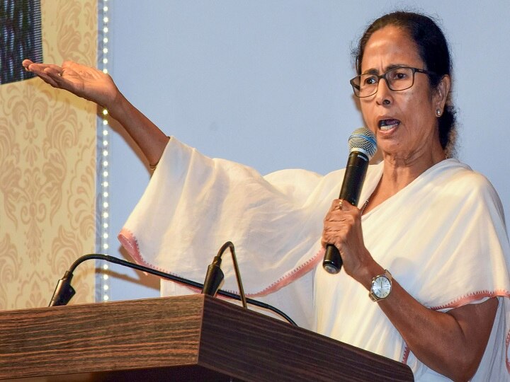 'Learn Bengali if you want to live in West Bengal', says Mamata amid doctors' strike 'Learn Bengali if you want to live in West Bengal', says Mamata amid doctors' strike