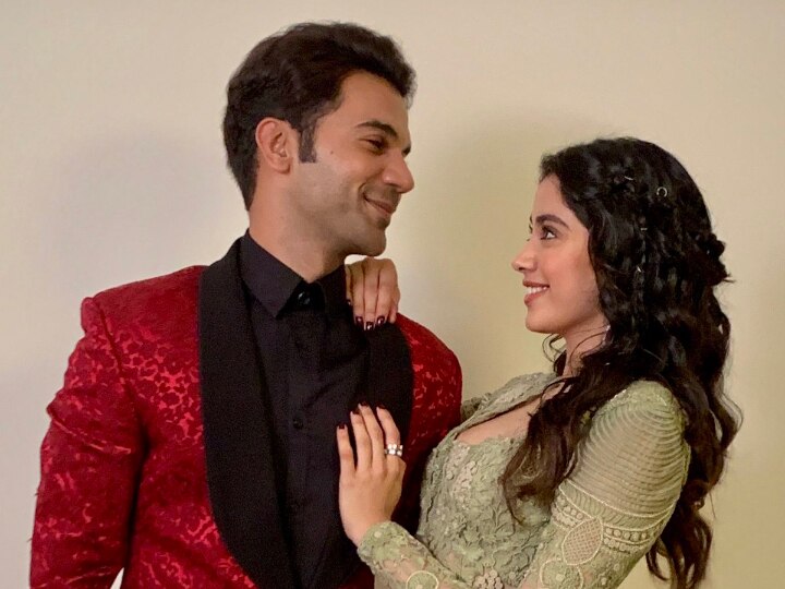 Rooh-Afza gets a NEW title- Roohi-Afza, Rajkummar Rao & Janhvi Kapoor start shooting, see PIC! 'Rooh-Afza' gets a NEW title- 'Roohi-Afza'; Rajkummar Rao & Janhvi Kapoor begin shoot