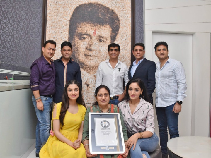 Bhushan Kumar of T-Series receives Guinness World Records certificate for being first Youtube channel getting 100 million subscribers Bhushan Kumar of T-Series receives Guinness World Records certificate for being first Youtube channel getting 100 million subscribers