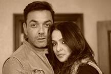 ਖੂਬਸੂਰਤੀ 'ਚ ਬਾਲੀਵੁੱਡ ਹੀਰੋਇਨਾਂ ਨੂੰ ਵੀ ਪਛਾੜਦੀ ਬੌਬੀ ਦਿਓਲ ਦੀ ਪਤਨੀ, ਇੰਝ ਸ਼ੁਰੂ ਹੋਈ ਸੀ ਲਵ ਸਟੋਰੀ