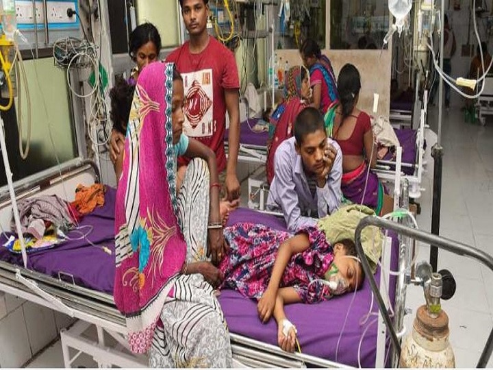 Bihar Encephalitis outbreak: Death toll climbs to 135; opposition steps up attack on govt Bihar Encephalitis deaths: Toll climbs to 135; Plea for constitution of medical expert team filed in SC