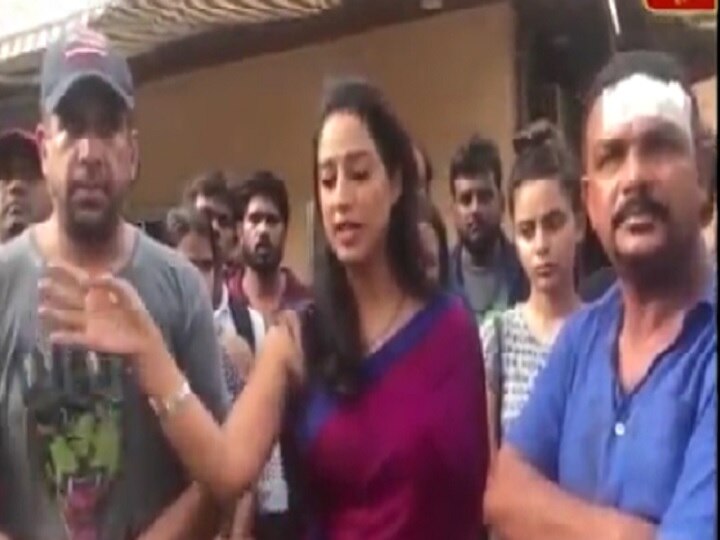 Cast, crew of ALTBalaji show claim attack by goons Cast, crew of ALTBalaji show claim attack by goons