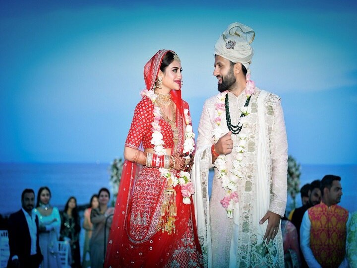 Actress and TMC MP Nusrat Jahan ties knot with Nikhil Jain in Turkey Actress and TMC MP Nusrat Jahan ties knot with Nikhil Jain in Turkey