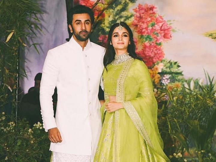 Alia Bhatt OPENS up on relationship with Ranbir Kapoor, says- ‘I am walking on clouds and stars right now’ Alia Bhatt OPENS up on relationship with Ranbir Kapoor, says-'Nazar na lage'