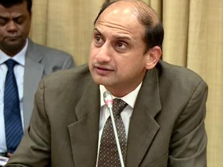 Viral Acharya: A strong votary of central bank's independence Viral Acharya: A strong votary of central bank's independence